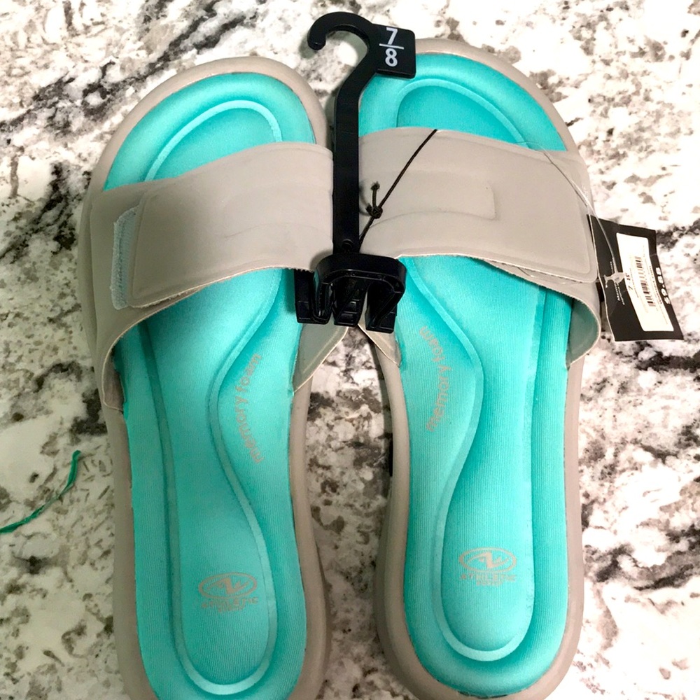 Women’s Memory foam sliders